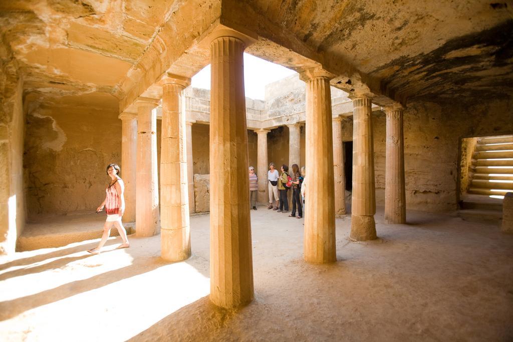 Hesperides Gardens Villa Paphos Eksteriør bilde