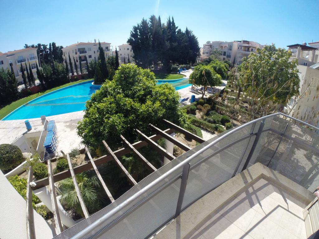 Hesperides Gardens Villa Paphos Eksteriør bilde